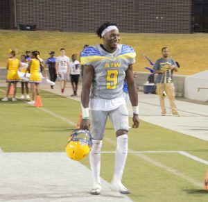 Washington Soars Past Austin Behind Loaded Backfield — image 5